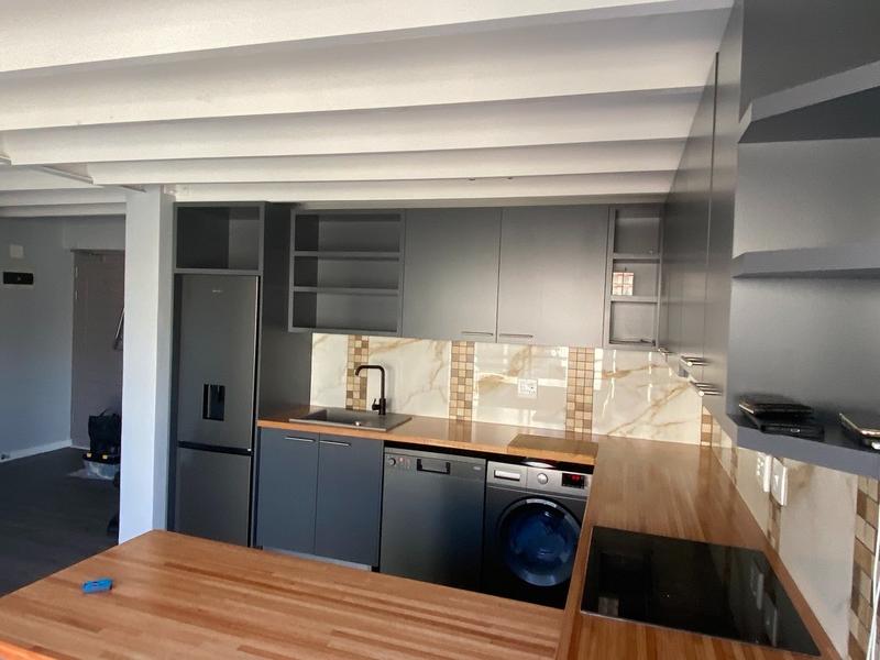 2 Bedroom Property for Sale in Hout Bay Western Cape